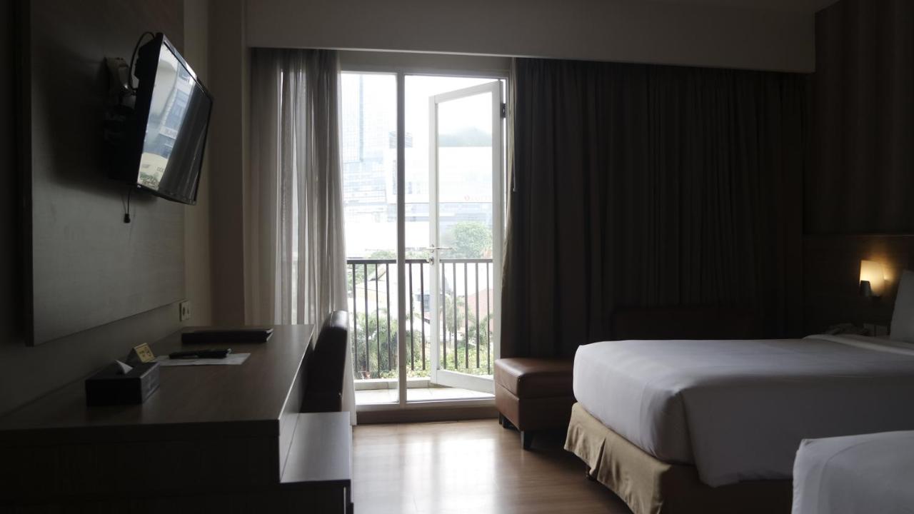 Ayaka Suites Jacarta Exterior foto